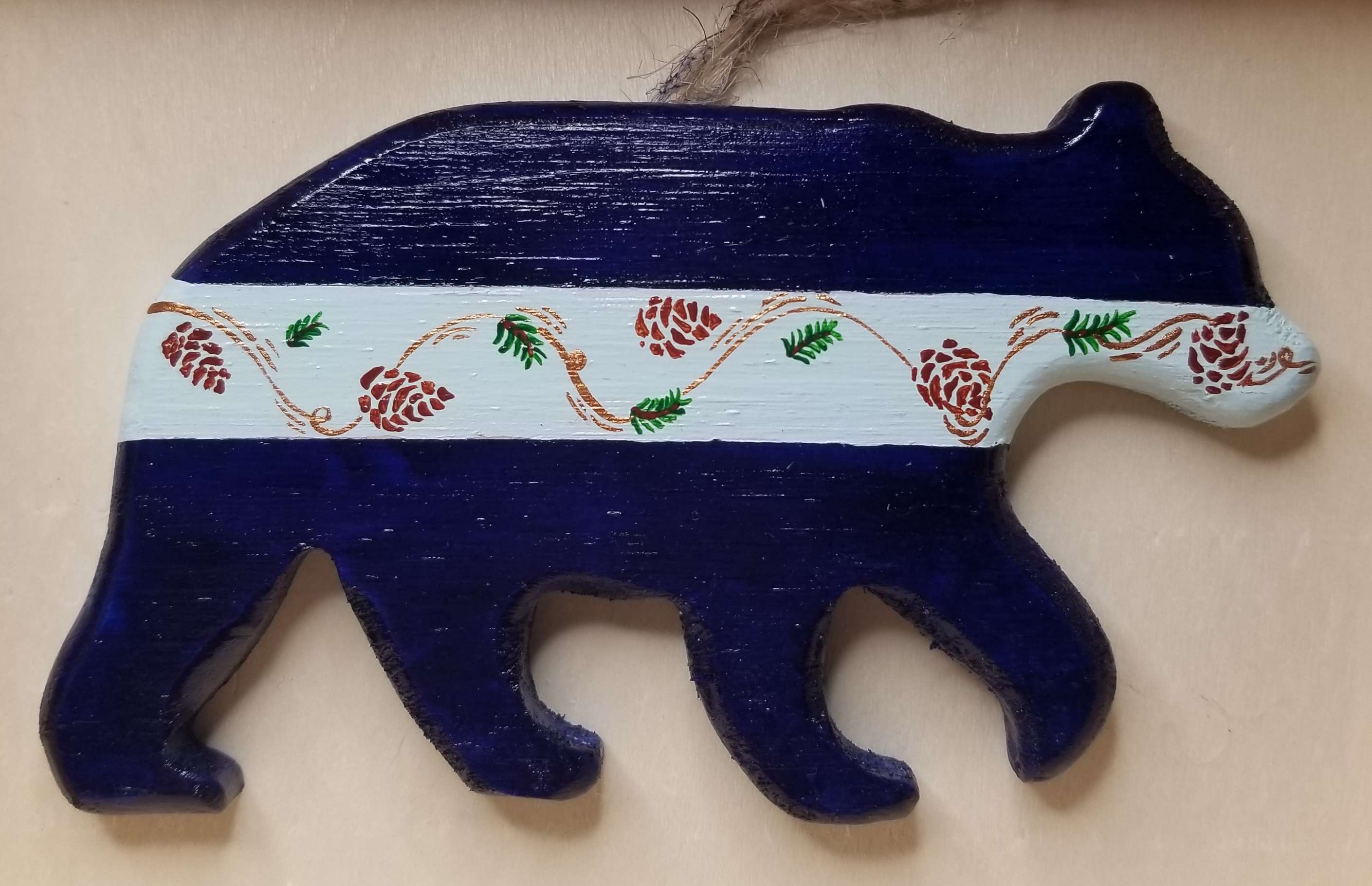 Pine Bear Wall Hanger